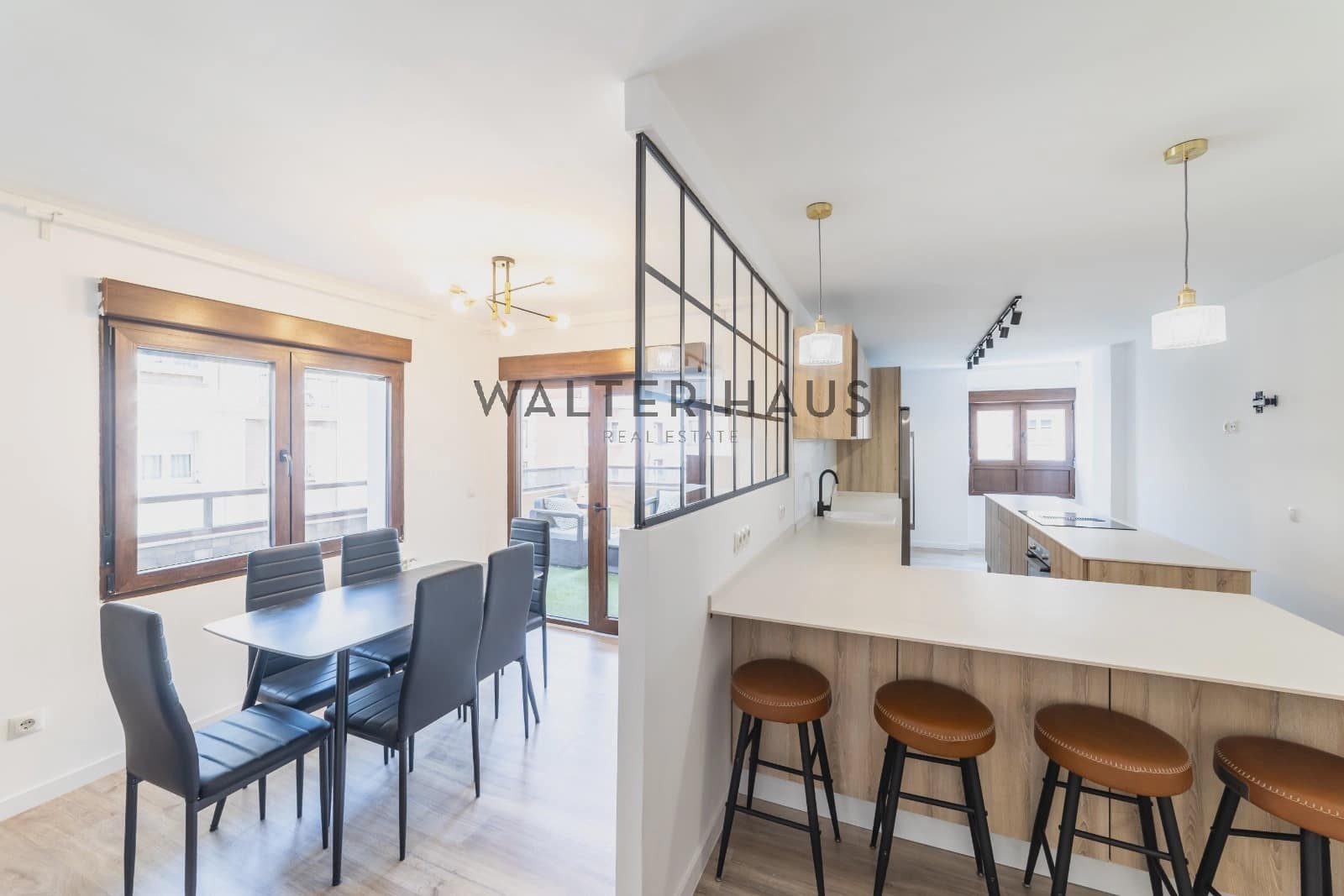 3 soveværelse Lejlighed til salg i Madrid by - € 1.249.000 (Ref: 9066812)