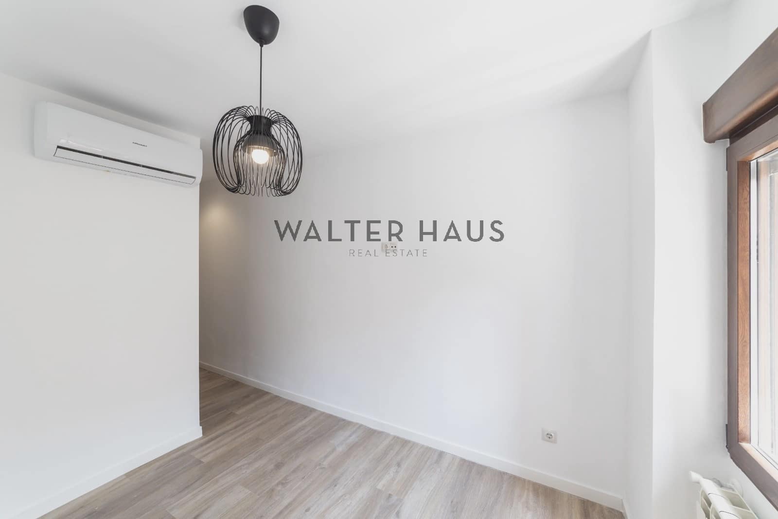 3 soveværelse Lejlighed til salg i Madrid by - € 1.249.000 (Ref: 9066812)