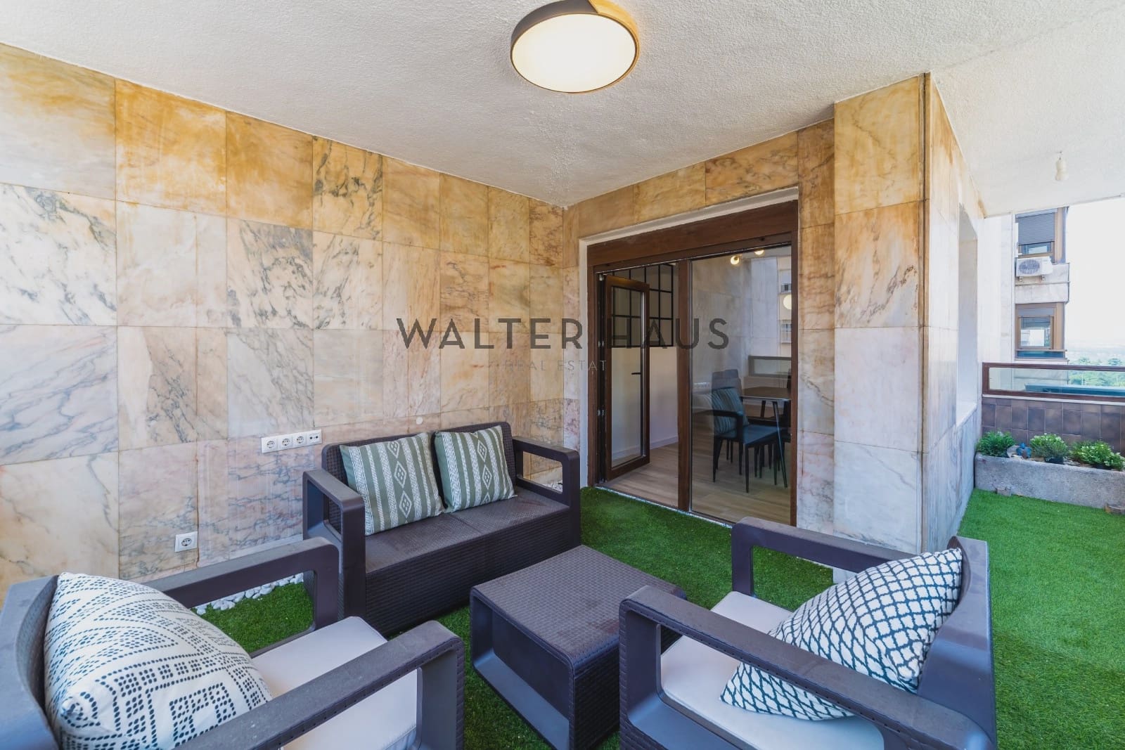 3 soveværelse Lejlighed til salg i Madrid by - € 1.249.000 (Ref: 9066812)