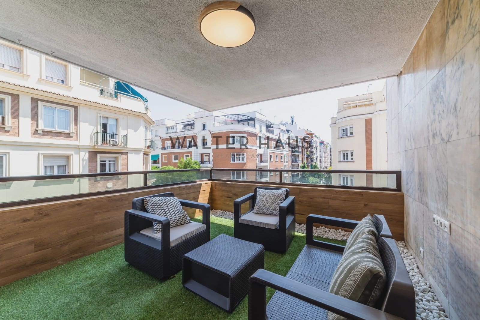 3 soveværelse Lejlighed til salg i Madrid by - € 1.249.000 (Ref: 9066812)