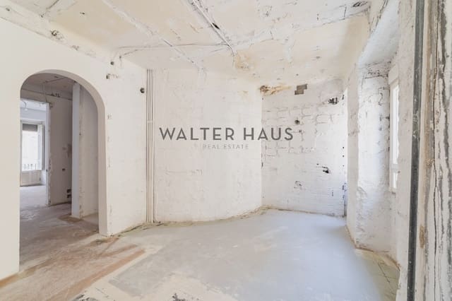 3 bedroom Flat for sale in Castellana, Madrid city - € 1,350,000 (Ref: 9084592)