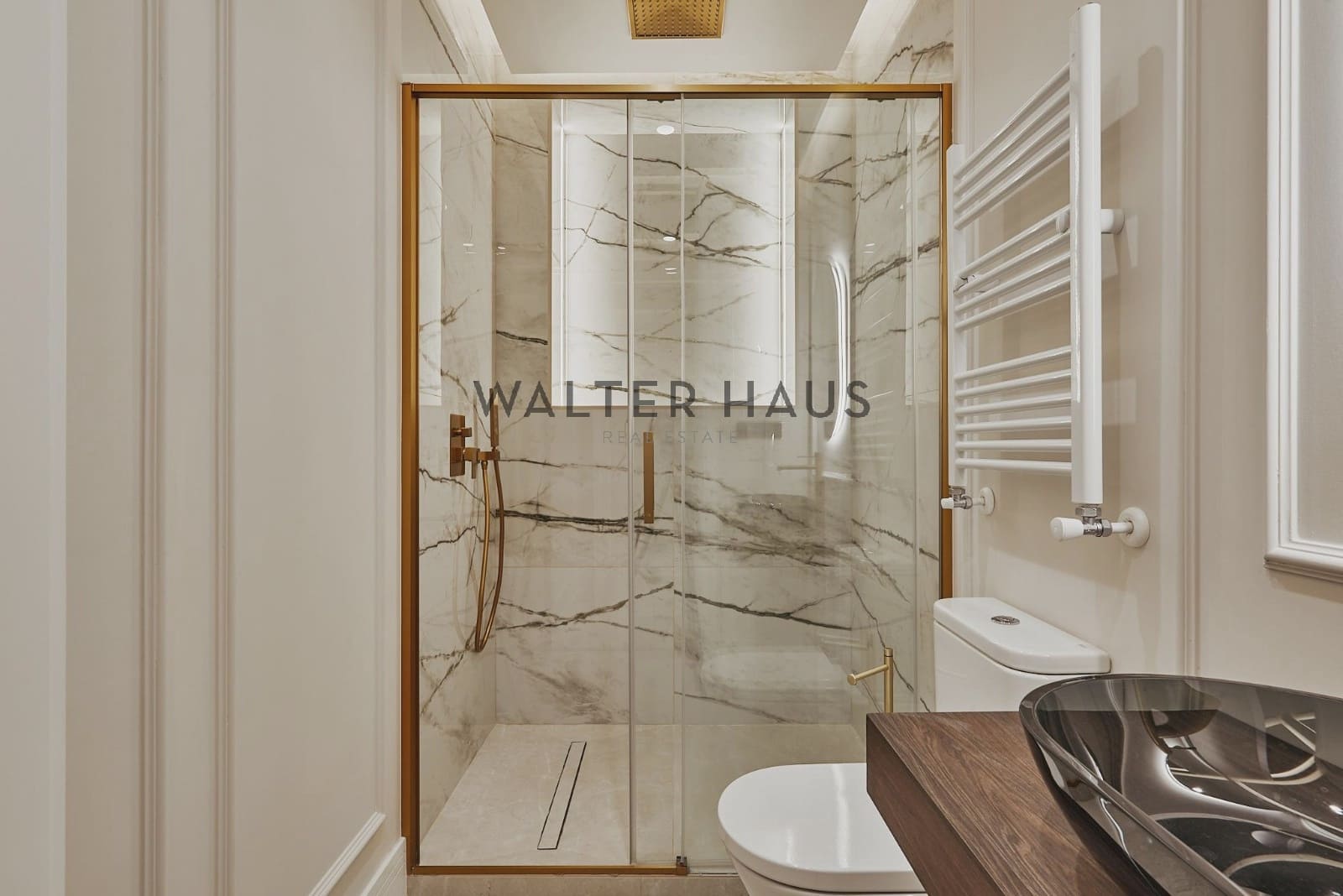 Piso de 3 habitaciones en Madrid ciudad en venta - 1.459.000 € (Ref: 9084764)