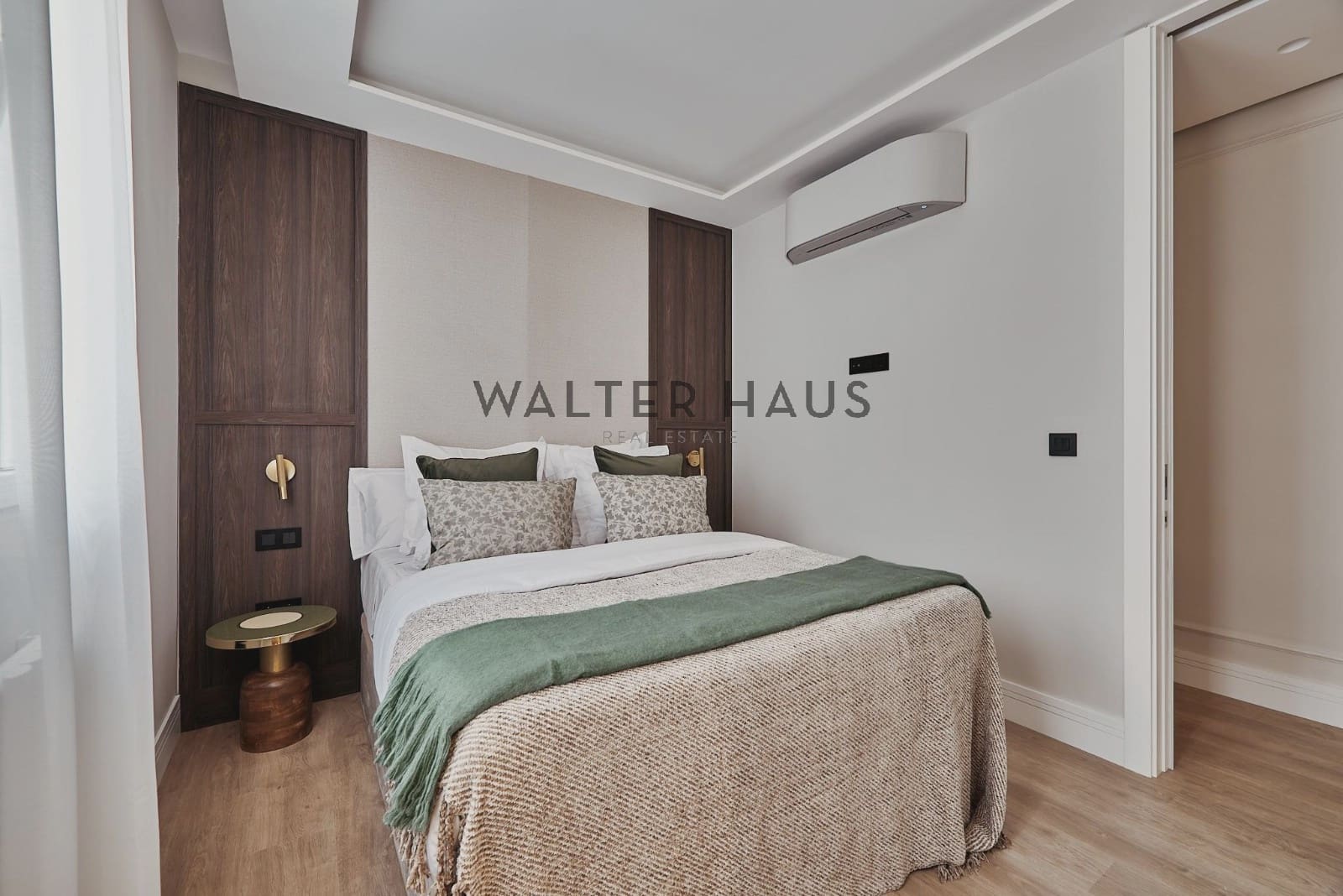 Piso de 3 habitaciones en Madrid ciudad en venta - 1.459.000 € (Ref: 9084764)