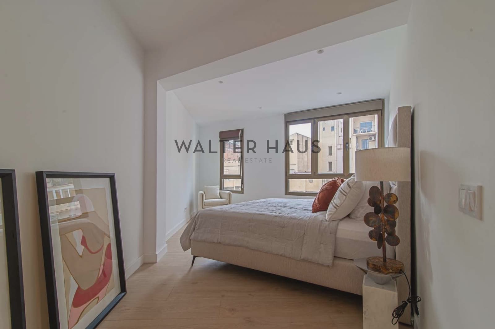 4 soveværelse Lejlighed til salg i Barcelona by - € 1.250.000 (Ref: 9085713)