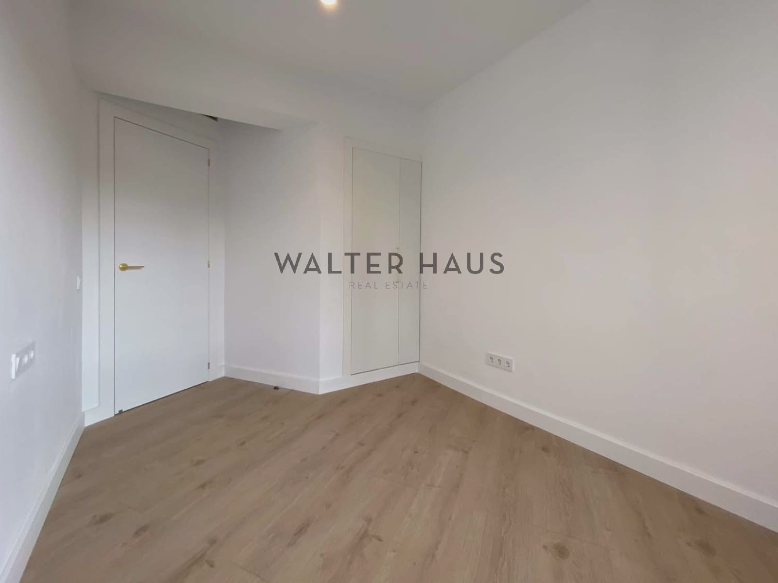 4 soveværelse Lejlighed til salg i Barcelona by - € 1.250.000 (Ref: 9085713)