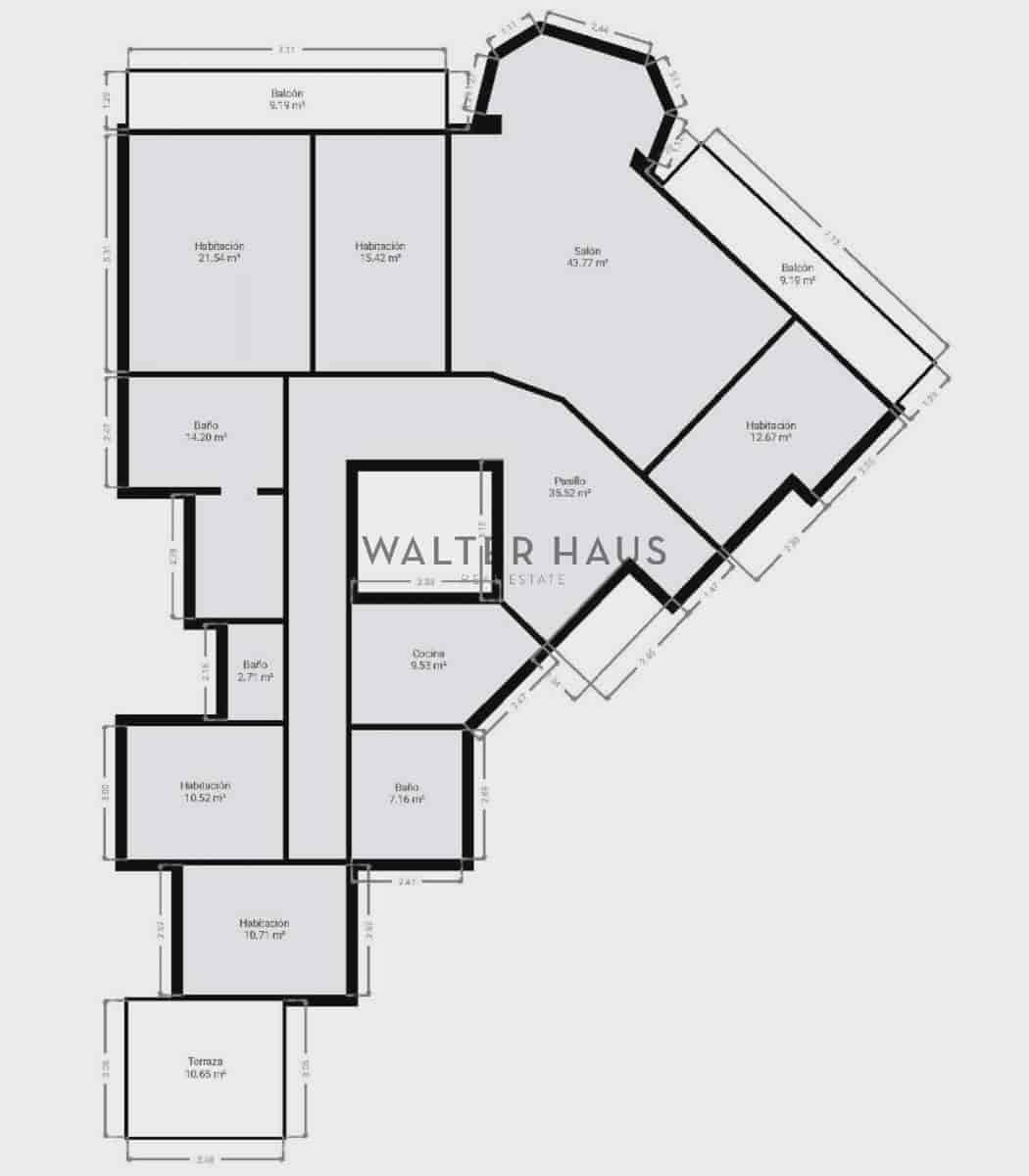 5 soveværelse Lejlighed til salg i Barcelona by - € 1.895.000 (Ref: 9086214)