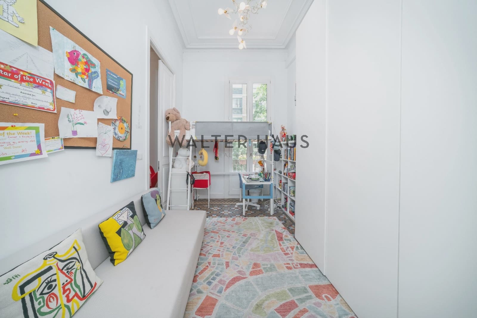 5 soveværelse Lejlighed til salg i Barcelona by - € 1.895.000 (Ref: 9086214)