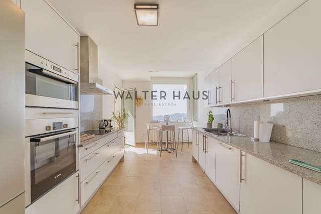 4 bedroom Villa for sale in Santa Cristina d'Aro - € 885,000 (Ref: 9087178)