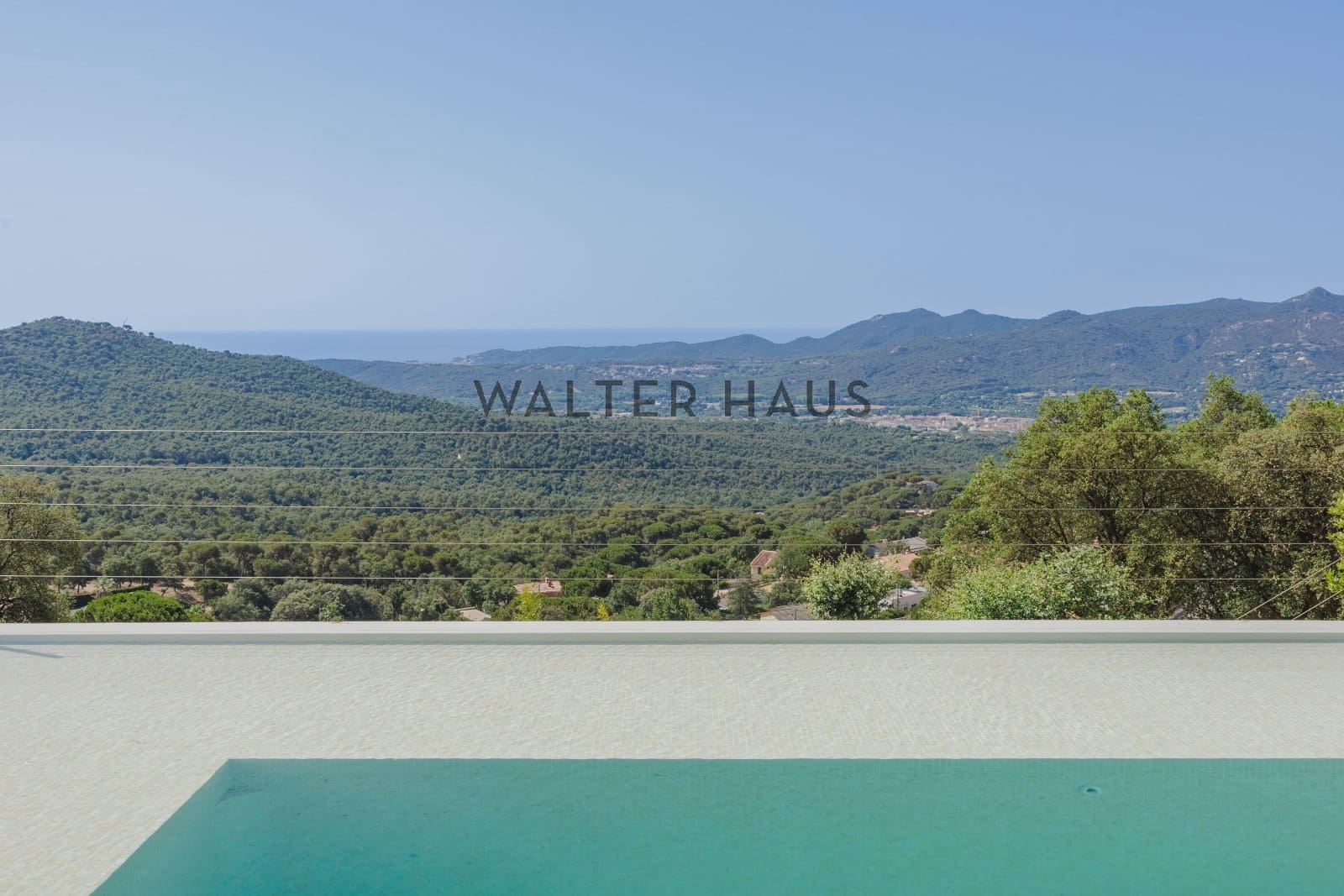 4 bedroom Villa for sale in Santa Cristina d'Aro - € 885,000 (Ref: 9087178)