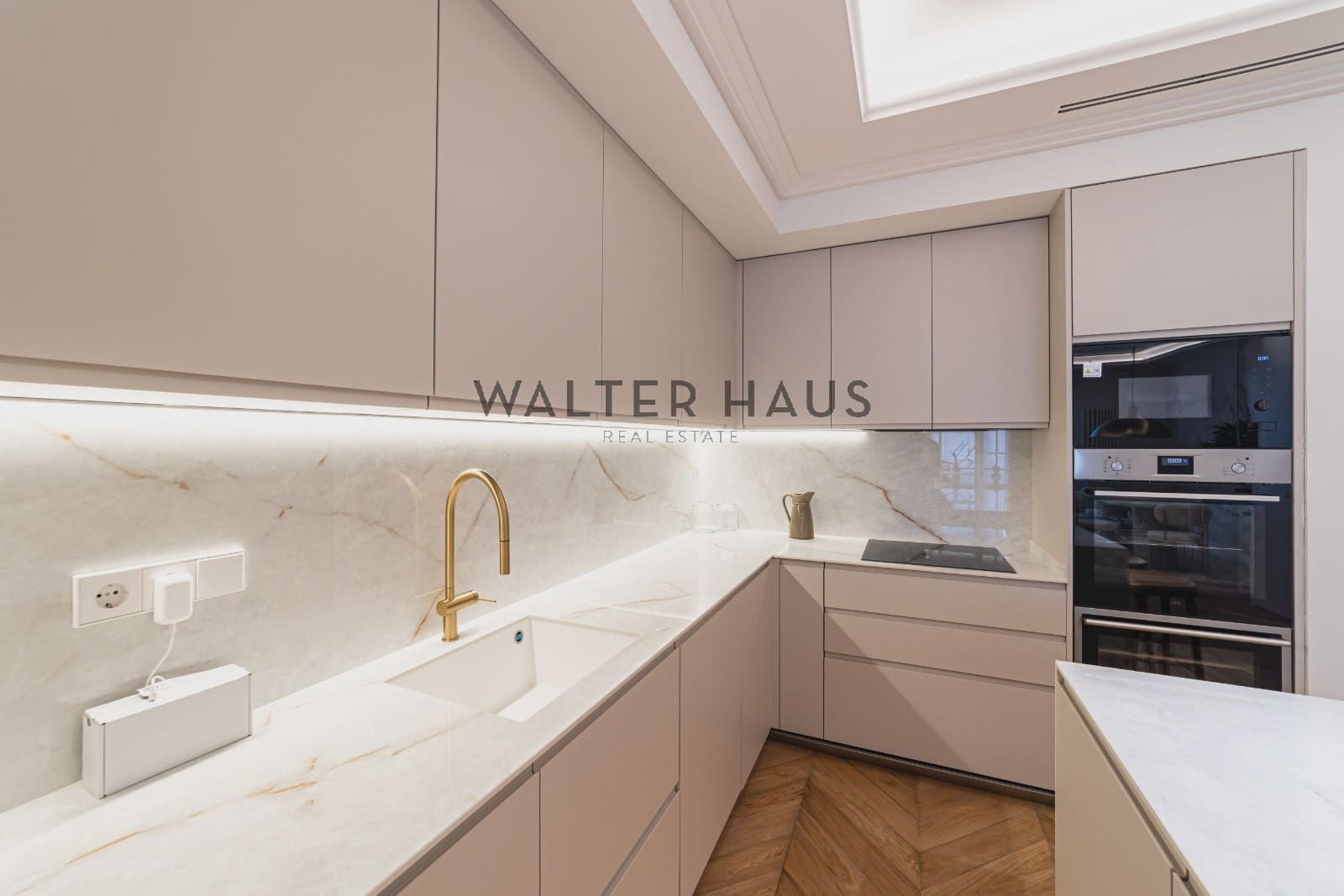 3 camera da letto Appartamento da affittare in Madrid citta - 4.200 € (Rif: 9088269)