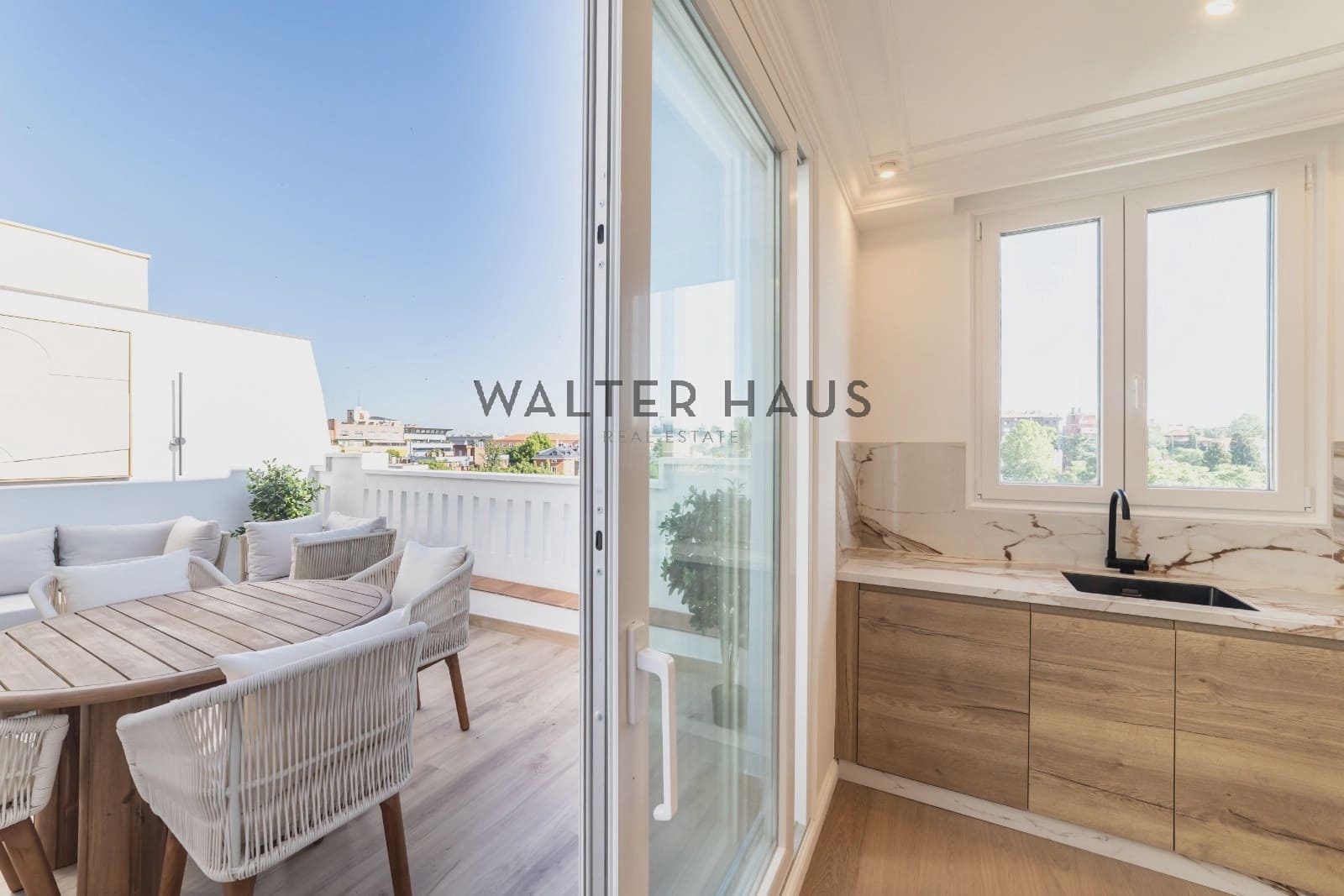 2 soverom Penthouse til salgs i Madrid by - € 2 600 000 (Ref: 9094490)