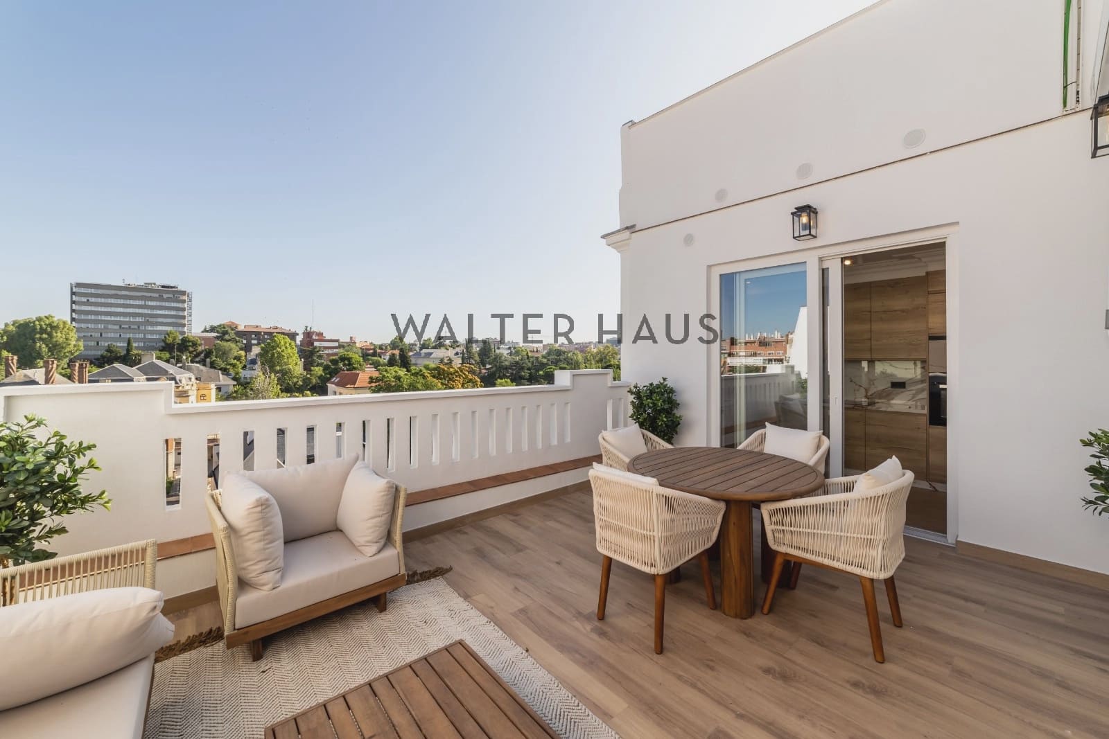 2 soverom Penthouse til salgs i Madrid by - € 2 600 000 (Ref: 9094490)