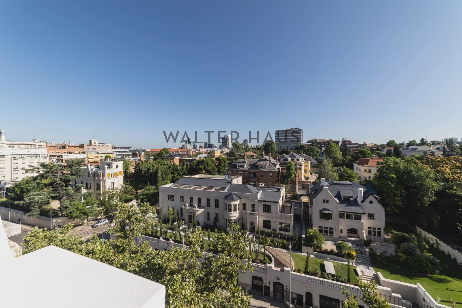 2 soverom Penthouse til salgs i Madrid by - € 2 600 000 (Ref: 9094490)