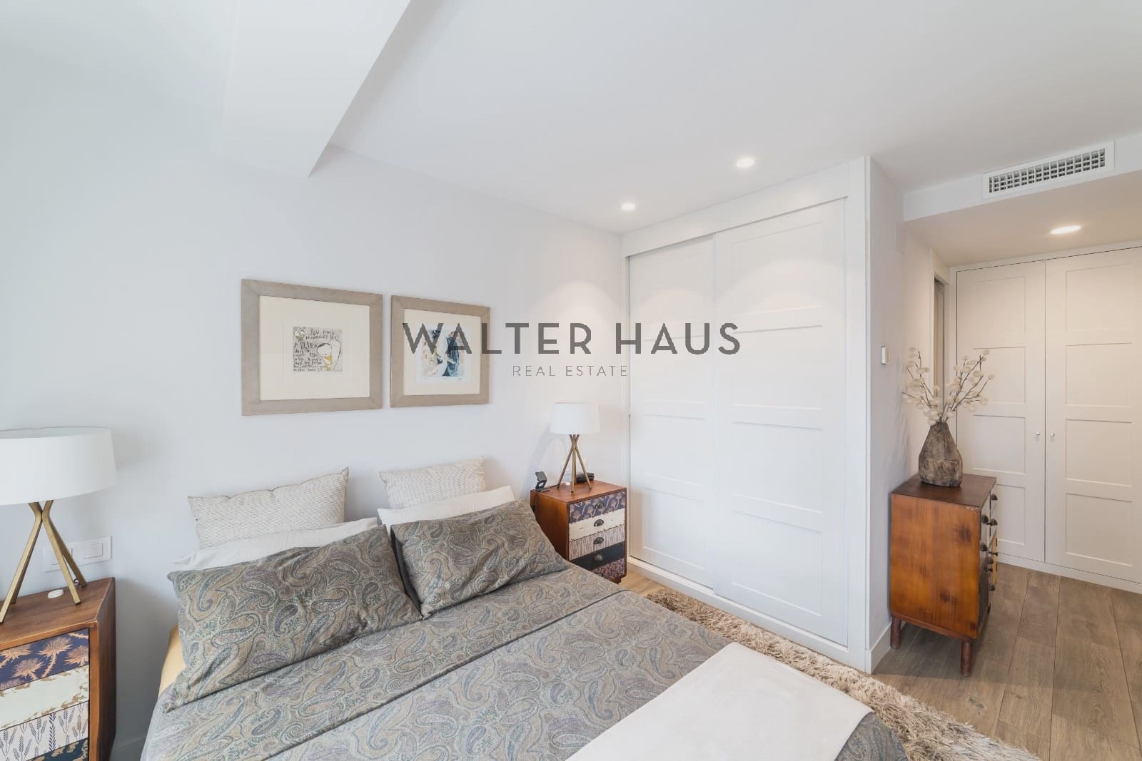 3 soveværelse Lejlighed til salg i Madrid by - € 1.220.000 (Ref: 9094491)