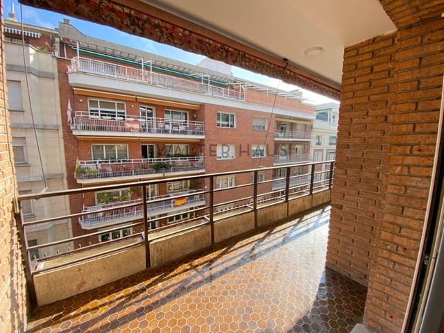 Piso de 4 habitaciones en Recoletos, Madrid ciudad en alquiler - 5.500 € (Ref: 9094754)