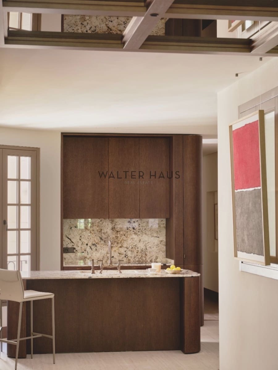 3 slaapkamer Flat te koop in Madrid stad - € 3.780.000 (Ref: 9094793)