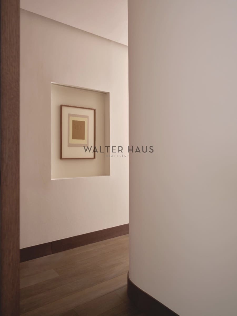 3 slaapkamer Flat te koop in Madrid stad - € 3.780.000 (Ref: 9094793)