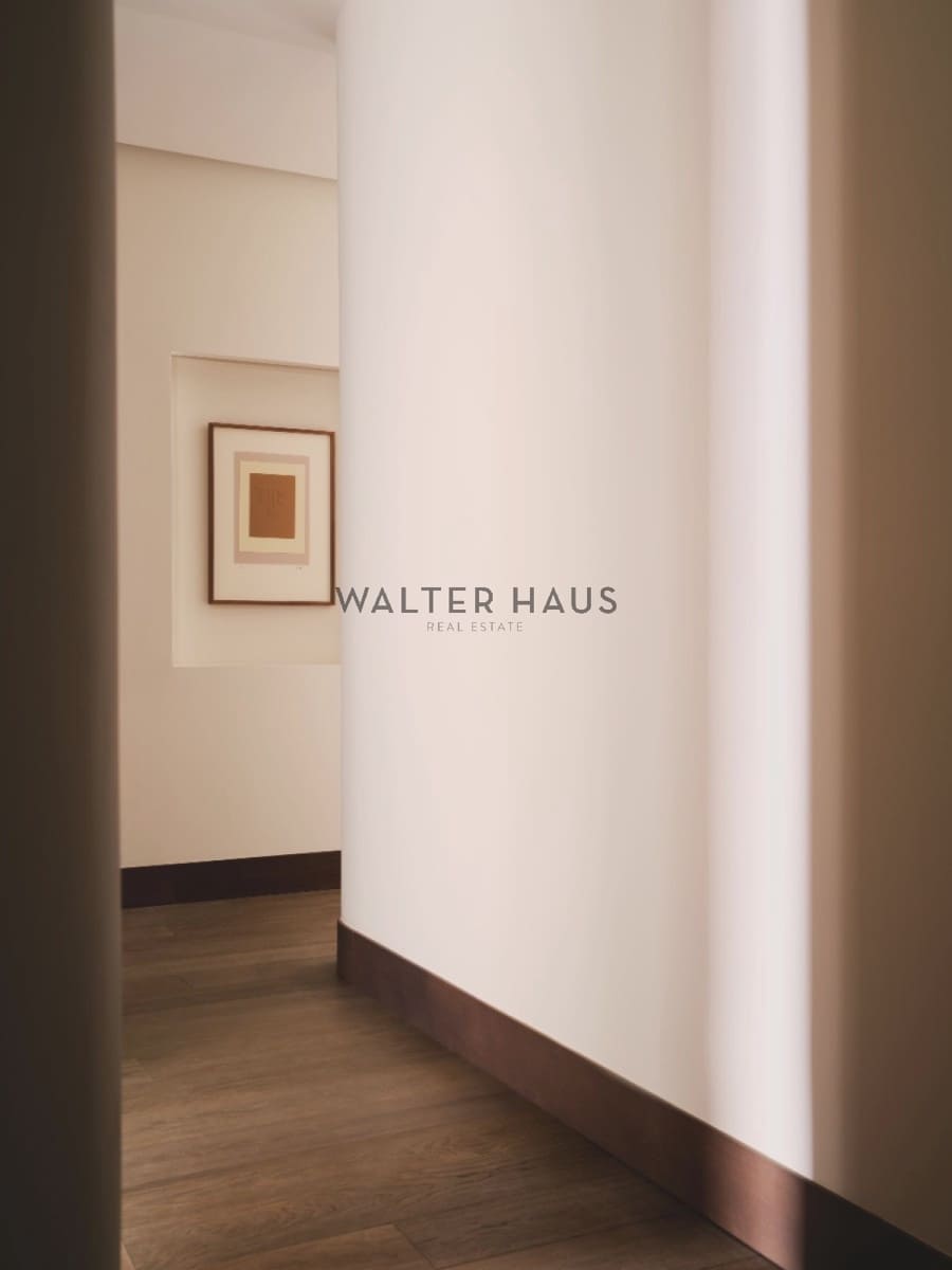 3 slaapkamer Flat te koop in Madrid stad - € 3.780.000 (Ref: 9094793)