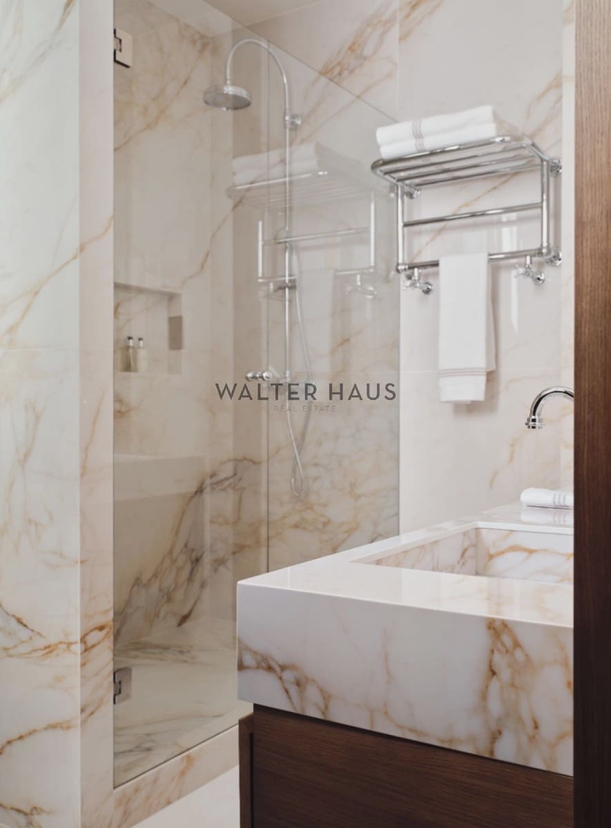 3 slaapkamer Flat te koop in Madrid stad - € 3.780.000 (Ref: 9094793)