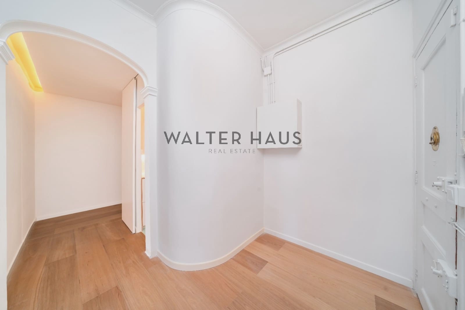 3 soverom Leilighet til salgs i Barcelona by - € 719 000 (Ref: 9097146)