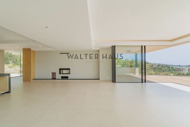 5 makuuhuone Huvila myytävänä paikassa Sant Feliu de Guíxols mukana uima-altaan - 1 980 000 € (Ref: 9097605)