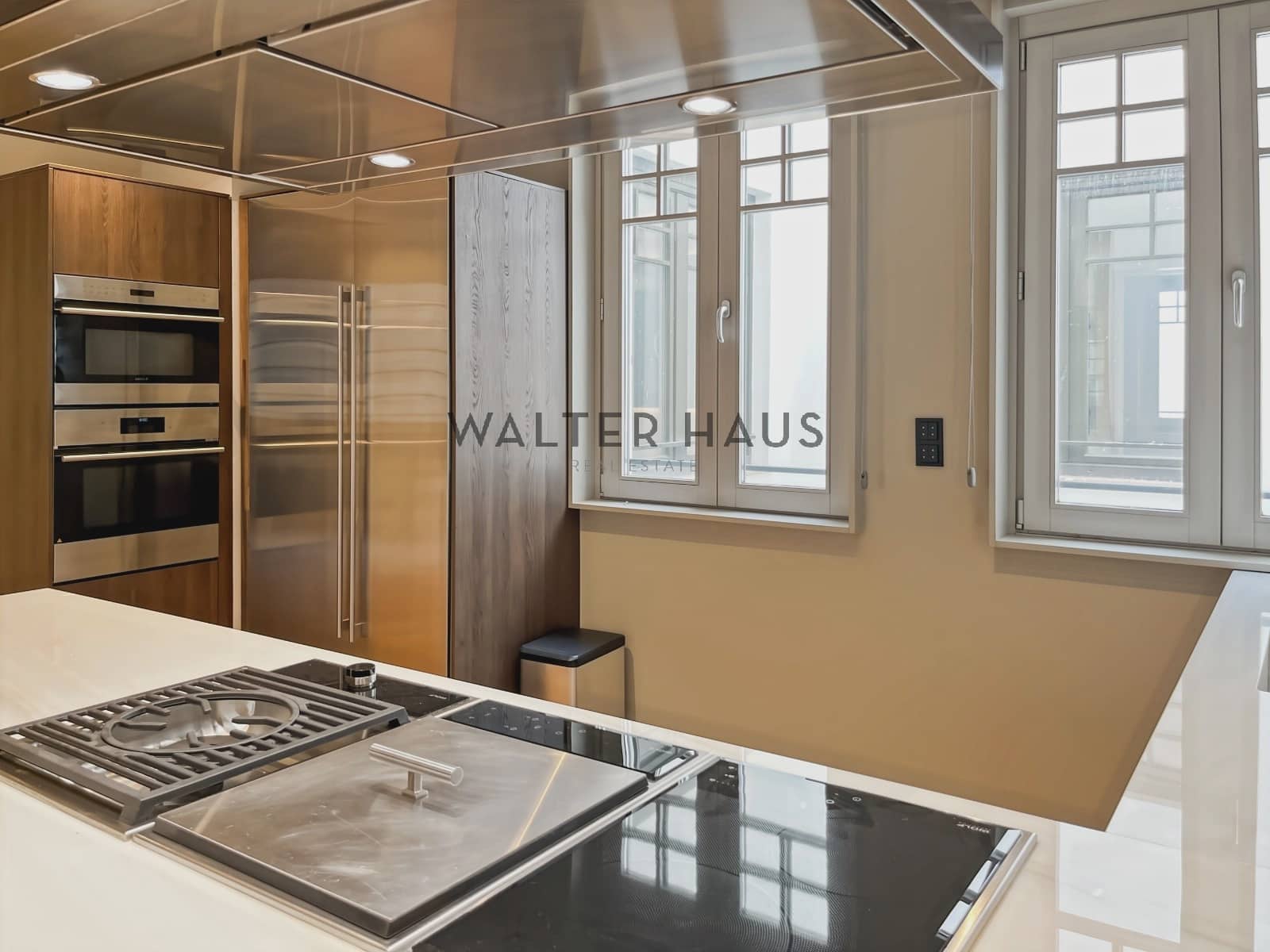 1 soveværelse Lejlighed til leje i Barcelona by - € 3.022 (Ref: 9097688)