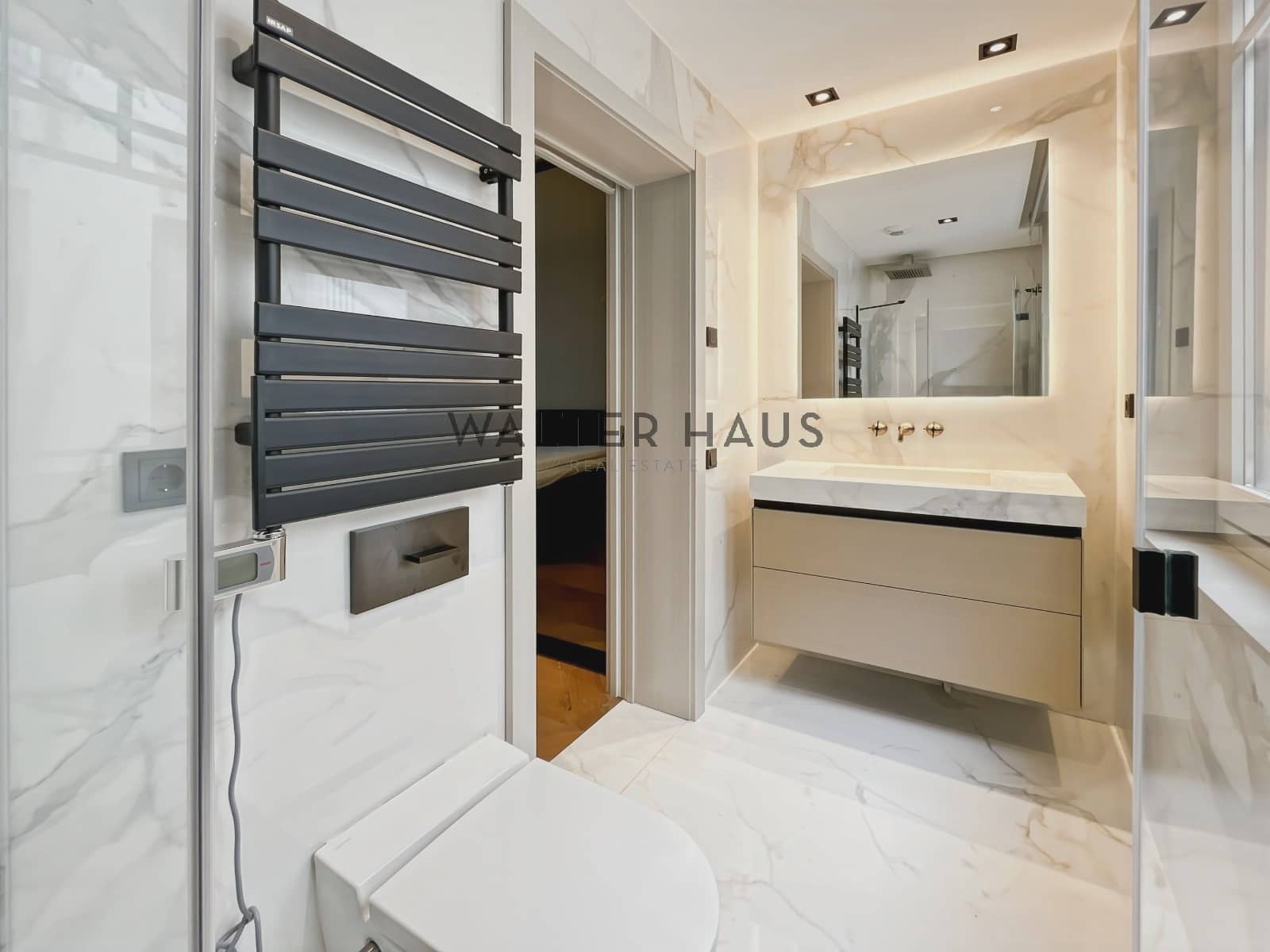 1 soveværelse Lejlighed til leje i Barcelona by - € 3.022 (Ref: 9097688)