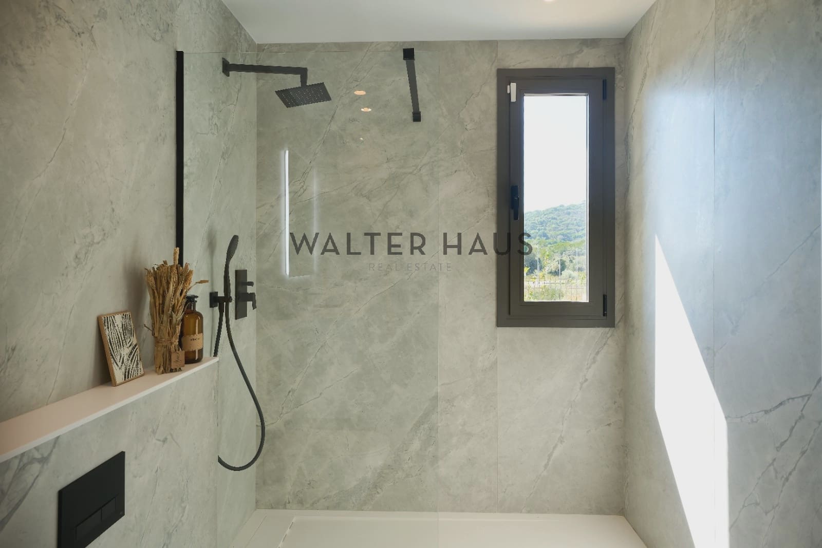 4 bedroom Villa for sale in S'Agaro - € 1,690,000 (Ref: 9099748)