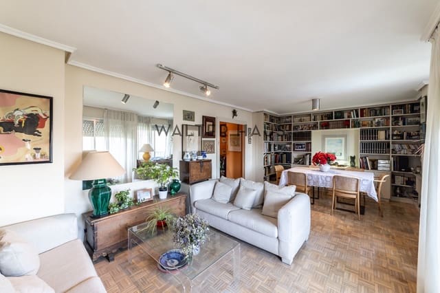 4 soveværelse Lejlighed til salg i Nueva España, Madrid by - € 1.020.000 (Ref: 9100198)