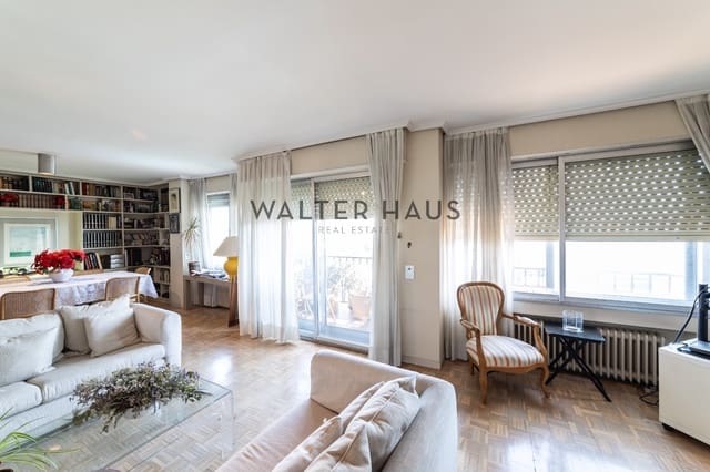 4 soveværelse Lejlighed til salg i Nueva España, Madrid by - € 1.020.000 (Ref: 9100198)