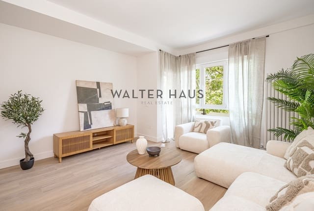 2 bedroom Flat for sale in Arapiles, Madrid city - € 1,100,000 (Ref: 9100200)