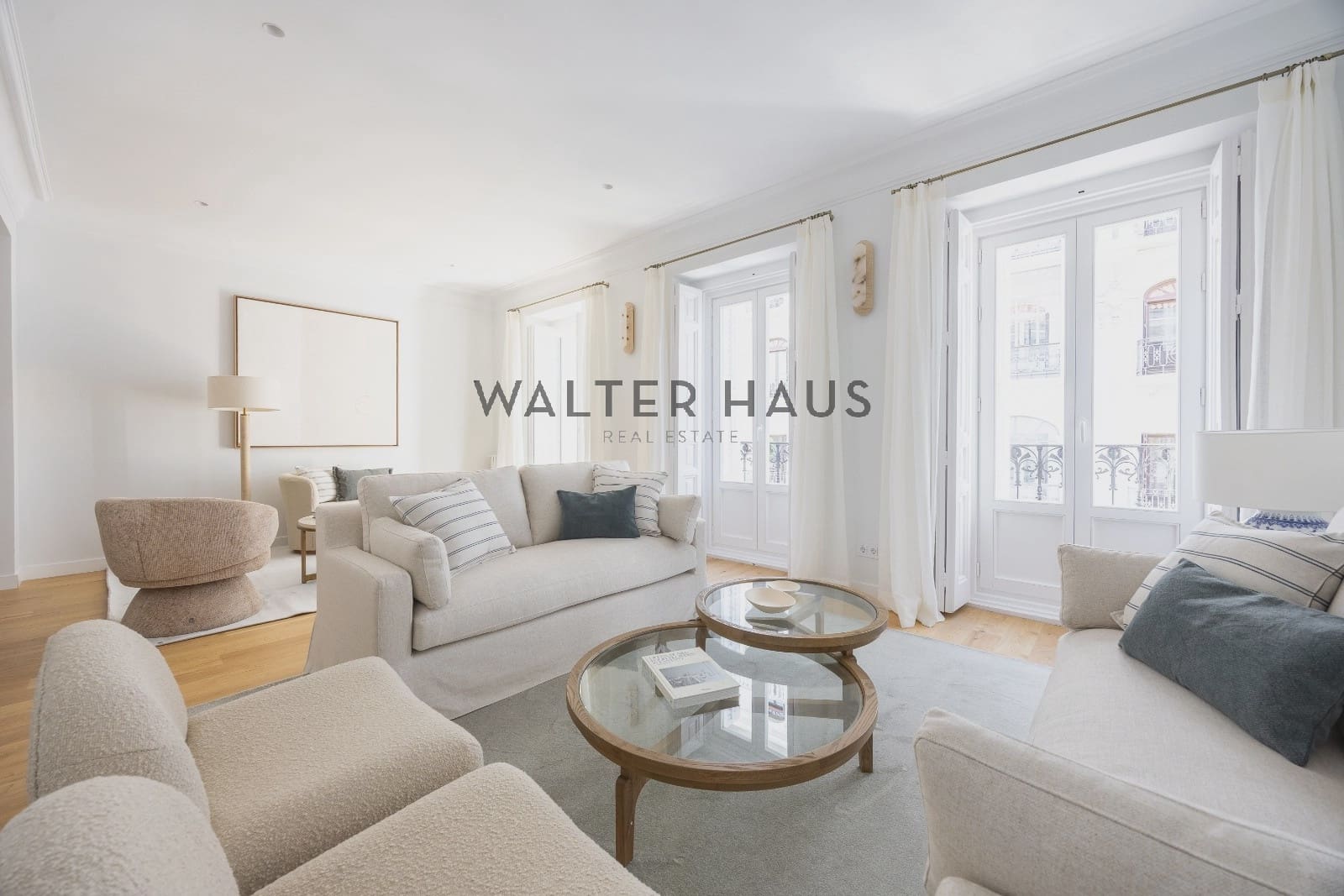 3 bedroom Flat for sale in Madrid city - € 3,950,000 (Ref: 9101756)