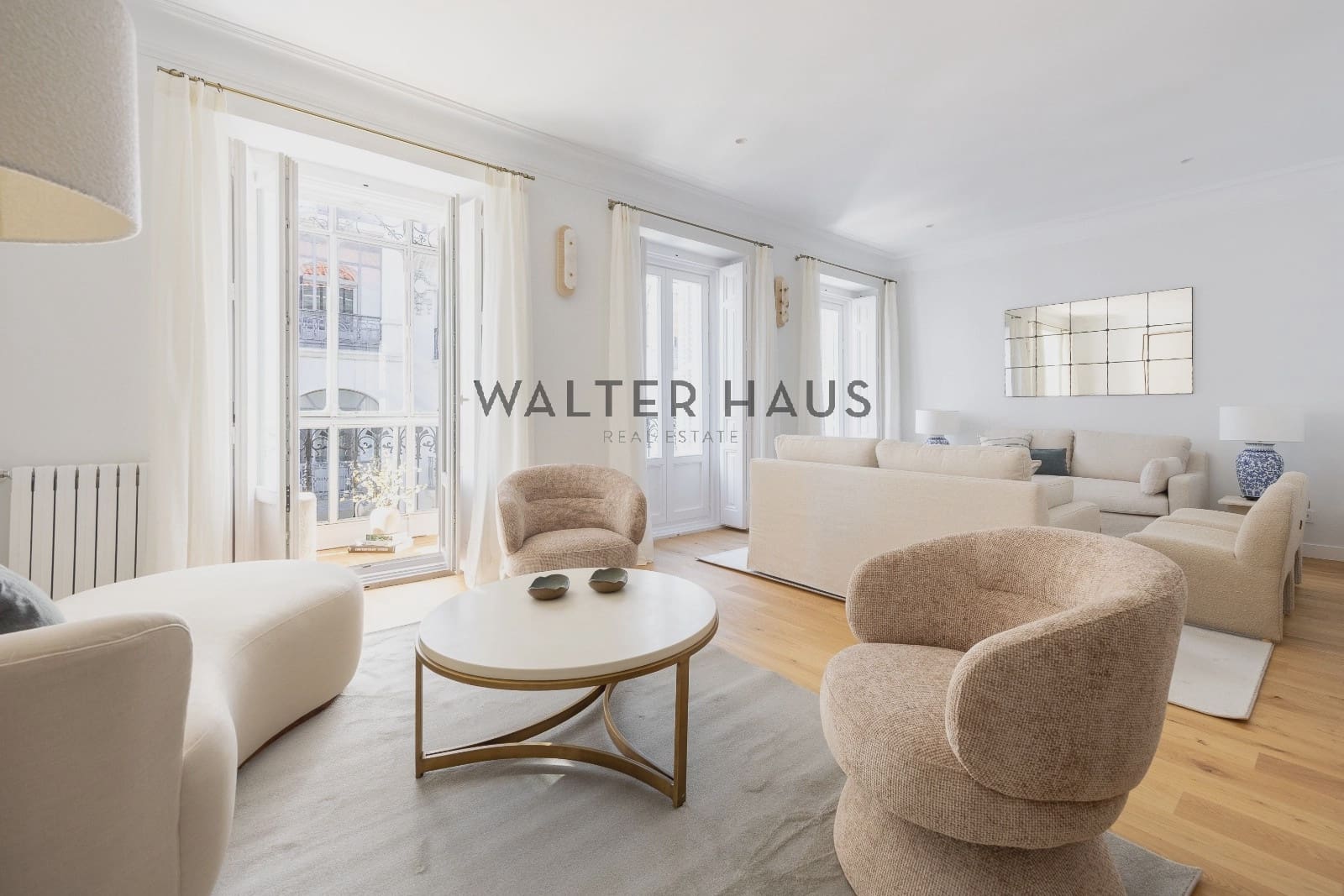 3 bedroom Flat for sale in Madrid city - € 3,950,000 (Ref: 9101756)