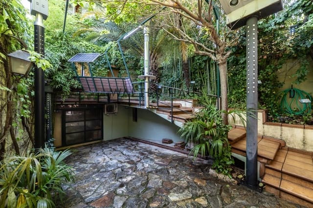 4 soveværelse Villa til salg i Hispanoamérica, Madrid by - € 1.850.000 (Ref: 9103594)