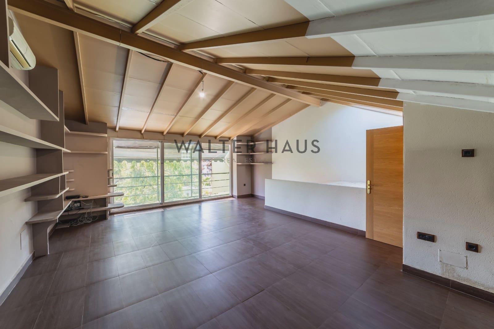 4 soveværelse Villa til salg i Madrid by - € 1.800.000 (Ref: 9103594)