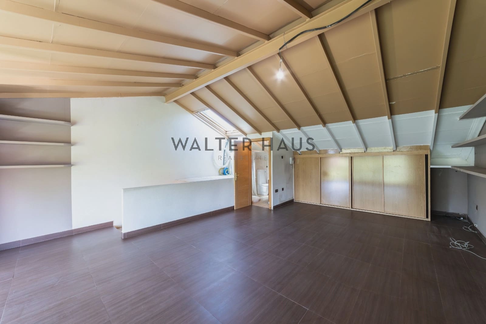 4 soveværelse Villa til salg i Madrid by - € 1.800.000 (Ref: 9103594)