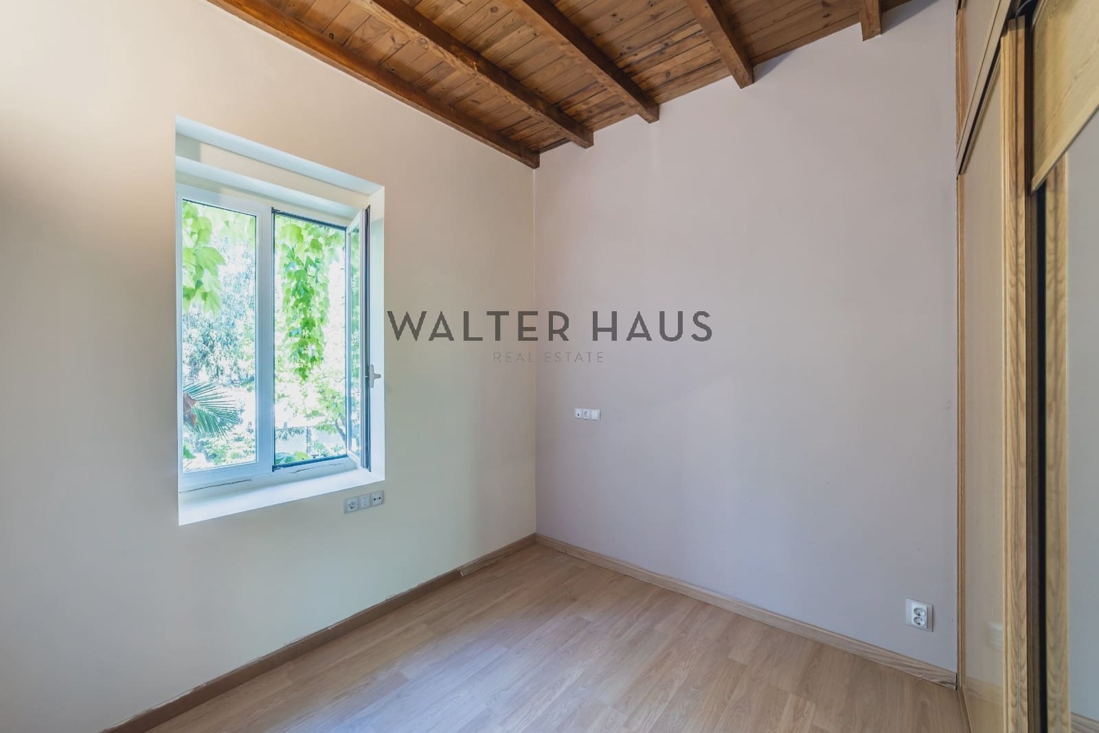 4 soveværelse Villa til salg i Madrid by - € 1.800.000 (Ref: 9103594)