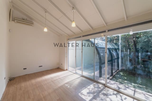 4 Zimmer Villa zu verkaufen in Hispanoamérica, Madrid Stadt - 1.800.000 € (Ref: 9103594)