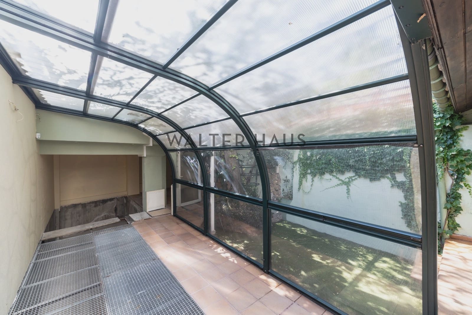 4 soveværelse Villa til salg i Madrid by - € 1.800.000 (Ref: 9103594)