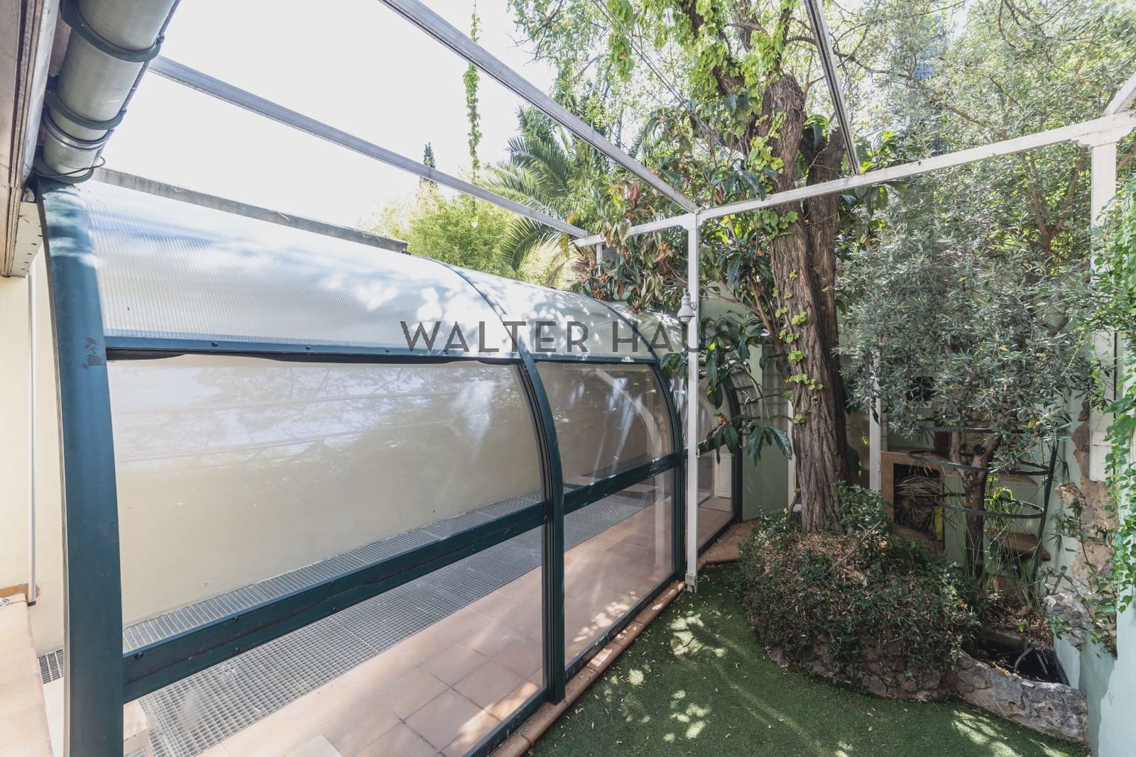 4 soveværelse Villa til salg i Madrid by - € 1.800.000 (Ref: 9103594)