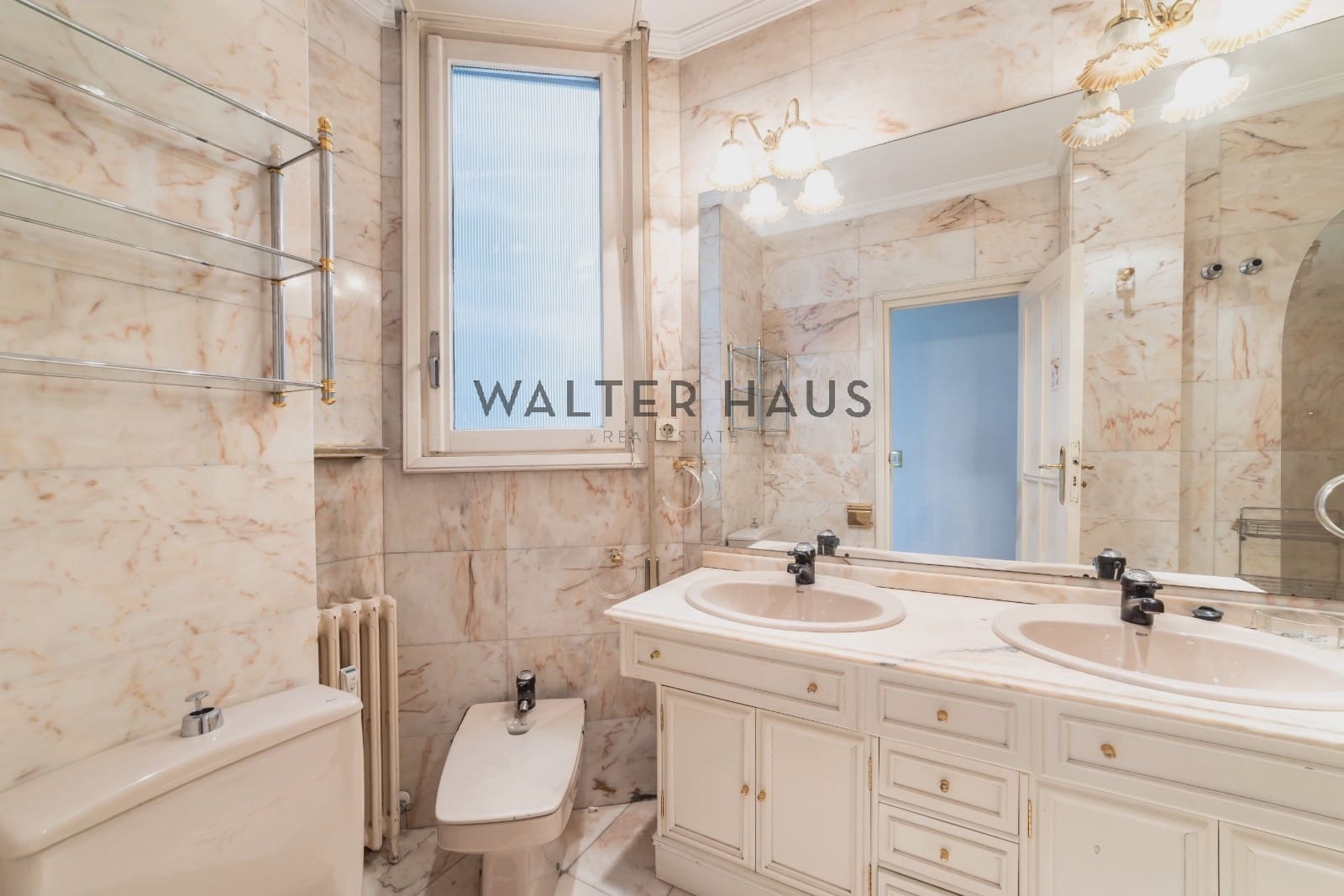 5 soveværelse Lejlighed til salg i Madrid by - € 2.500.000 (Ref: 9109253)