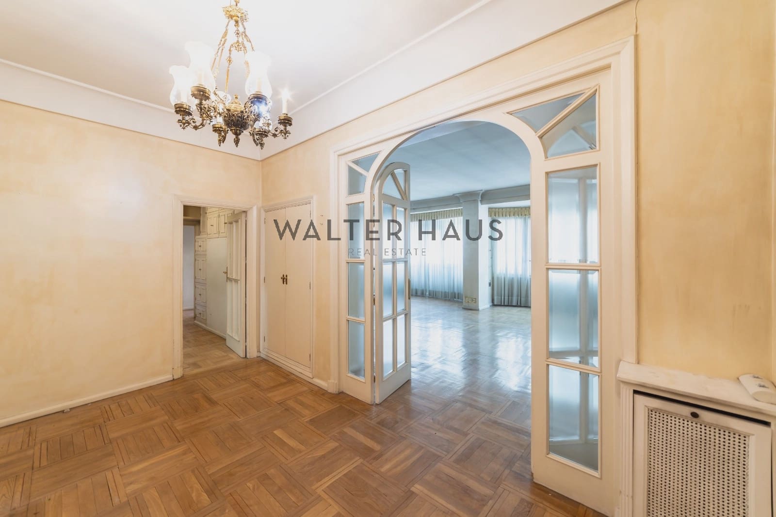 5 soveværelse Lejlighed til salg i Madrid by - € 2.500.000 (Ref: 9109253)