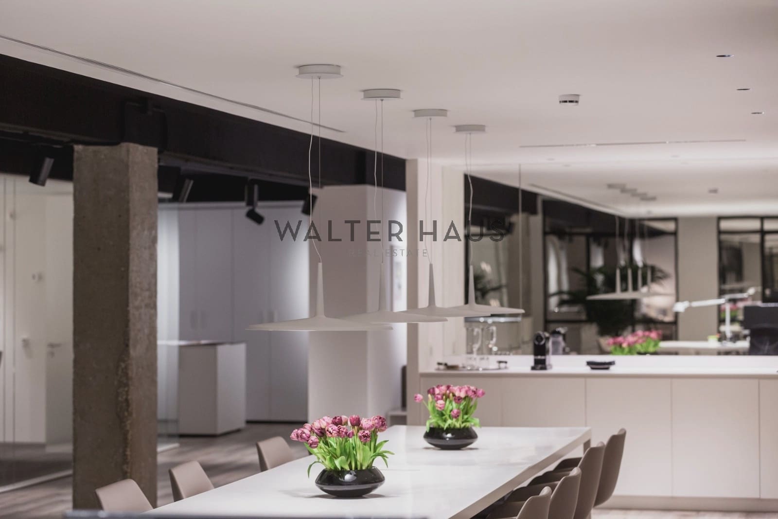 Escritório para venda em Barcelona cidade - 675 000 € (Ref: 9111044)