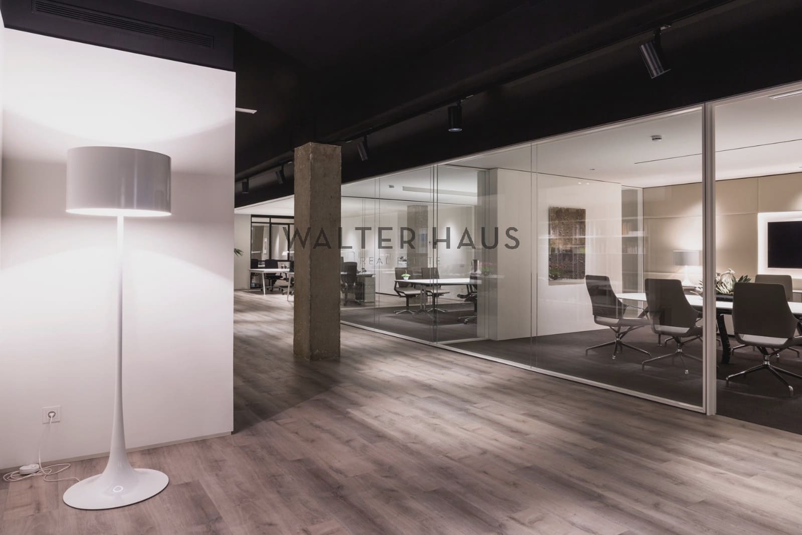 Escritório para venda em Barcelona cidade - 675 000 € (Ref: 9111044)