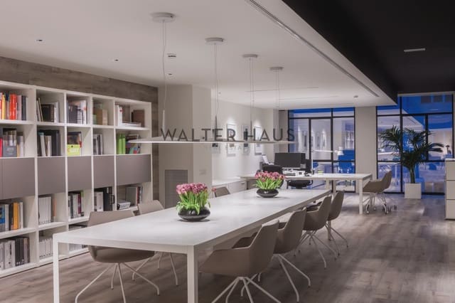 Office for sale in La Vila Olímpica del Poblenou, Barcelona city - € 675,000 (Ref: 9111044)