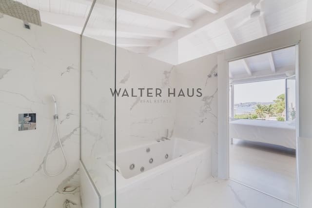 4 bedroom Villa for sale in Sant Antoni de Calonge, Calonge i Sant Antoni with pool - € 2,100,000 (Ref: 9111045)