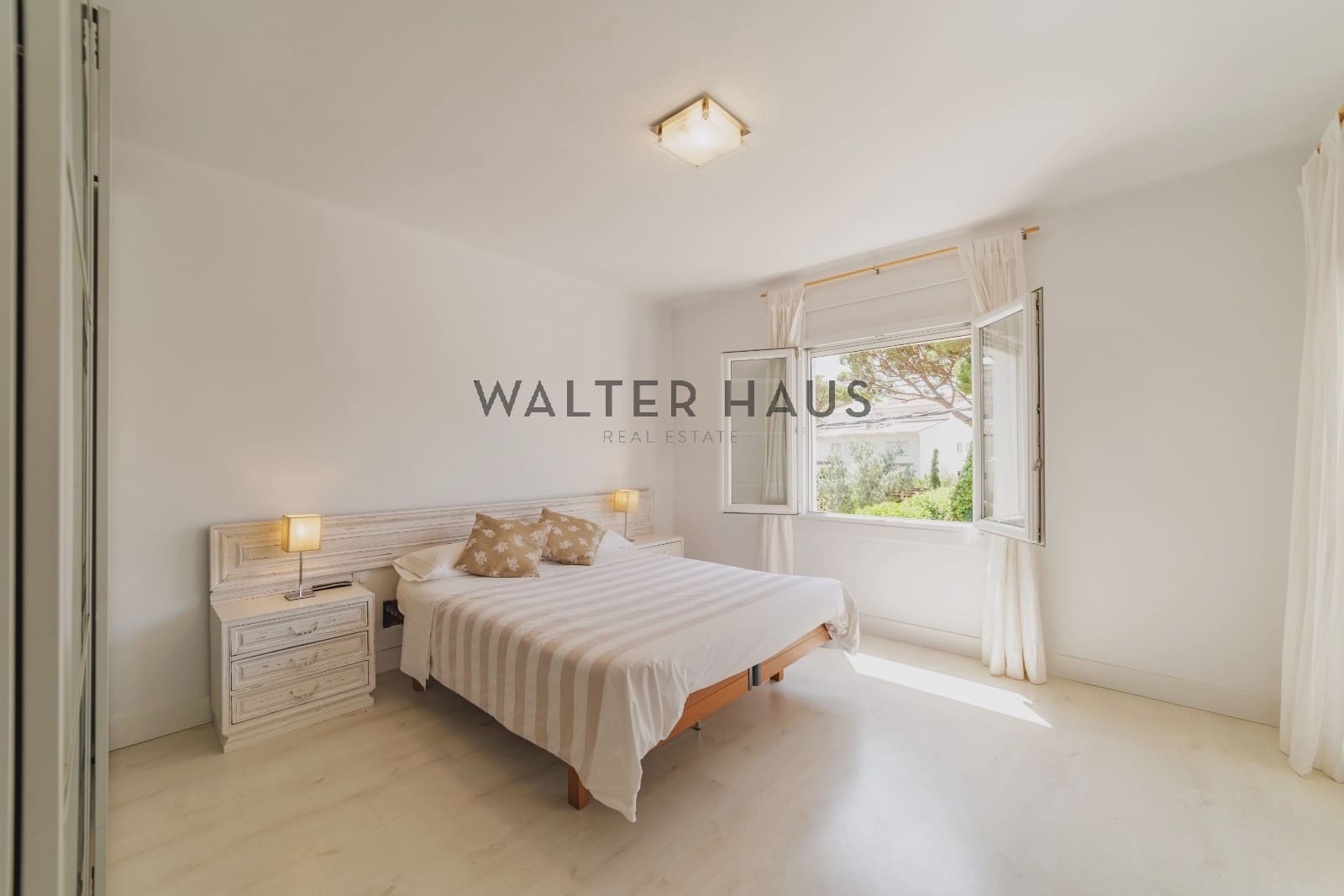 4 soveværelse Villa til salg i Calonge i Sant Antoni med swimmingpool - € 2.100.000 (Ref: 9111045)