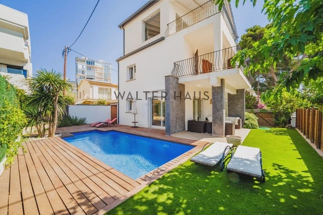 4 bedroom Villa for sale in Sant Antoni de Calonge, Calonge i Sant Antoni with pool - € 2,100,000 (Ref: 9111045)