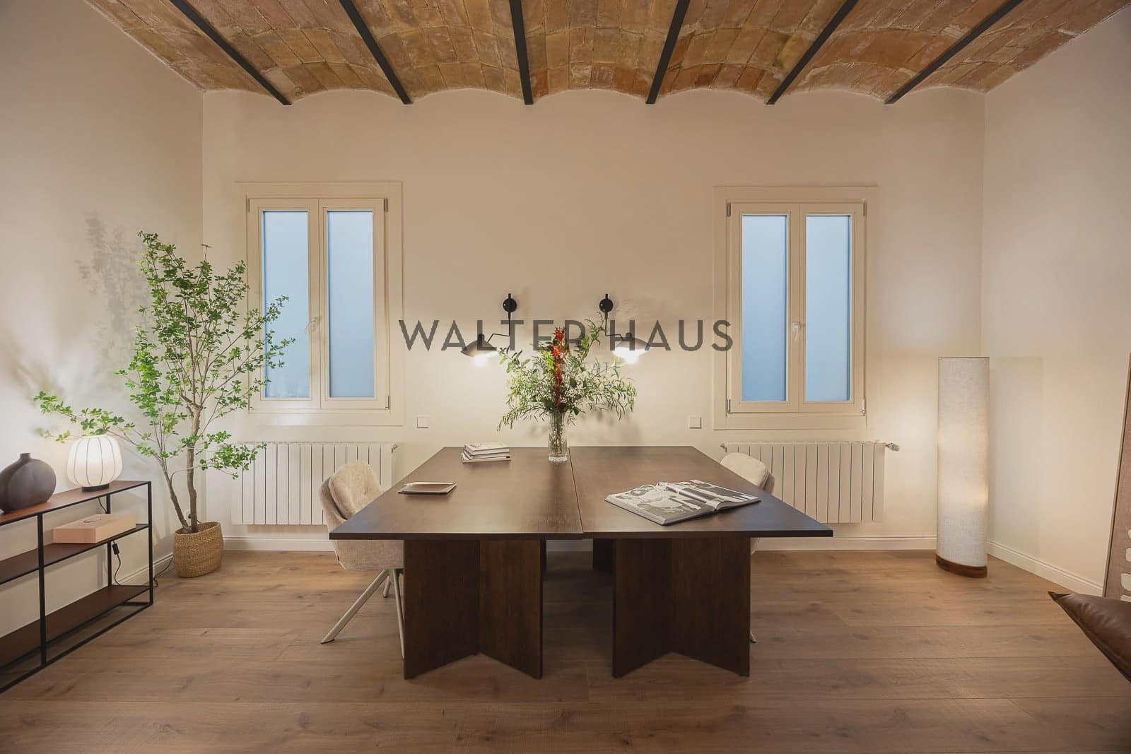 4 slaapkamer Flat te koop in Barcelona stad - € 1.985.000 (Ref: 9111612)