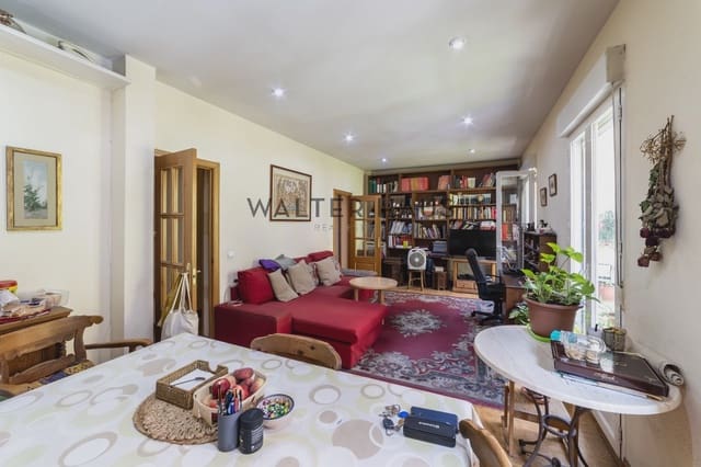 3 bedroom Flat for sale in Rios Rosas, Madrid city with pool - € 885,000 (Ref: 9113628)